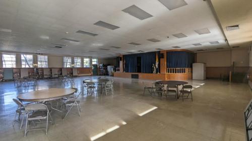 Multipurpose room (gym, cafeteria, auditorium)